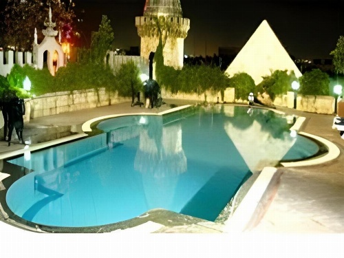 Amrutha Castle Hotel image 7